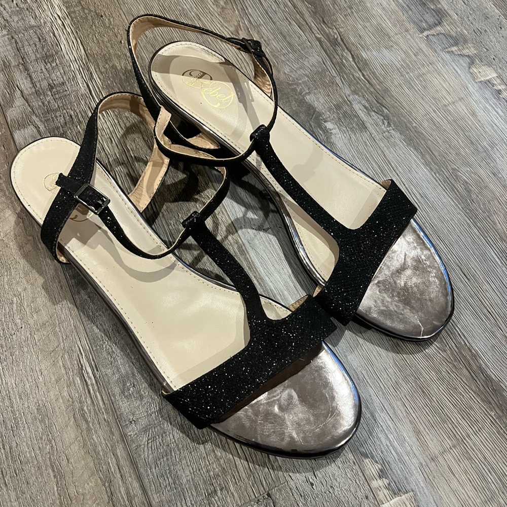 Modern Rebel Special Occassion sandals size 12